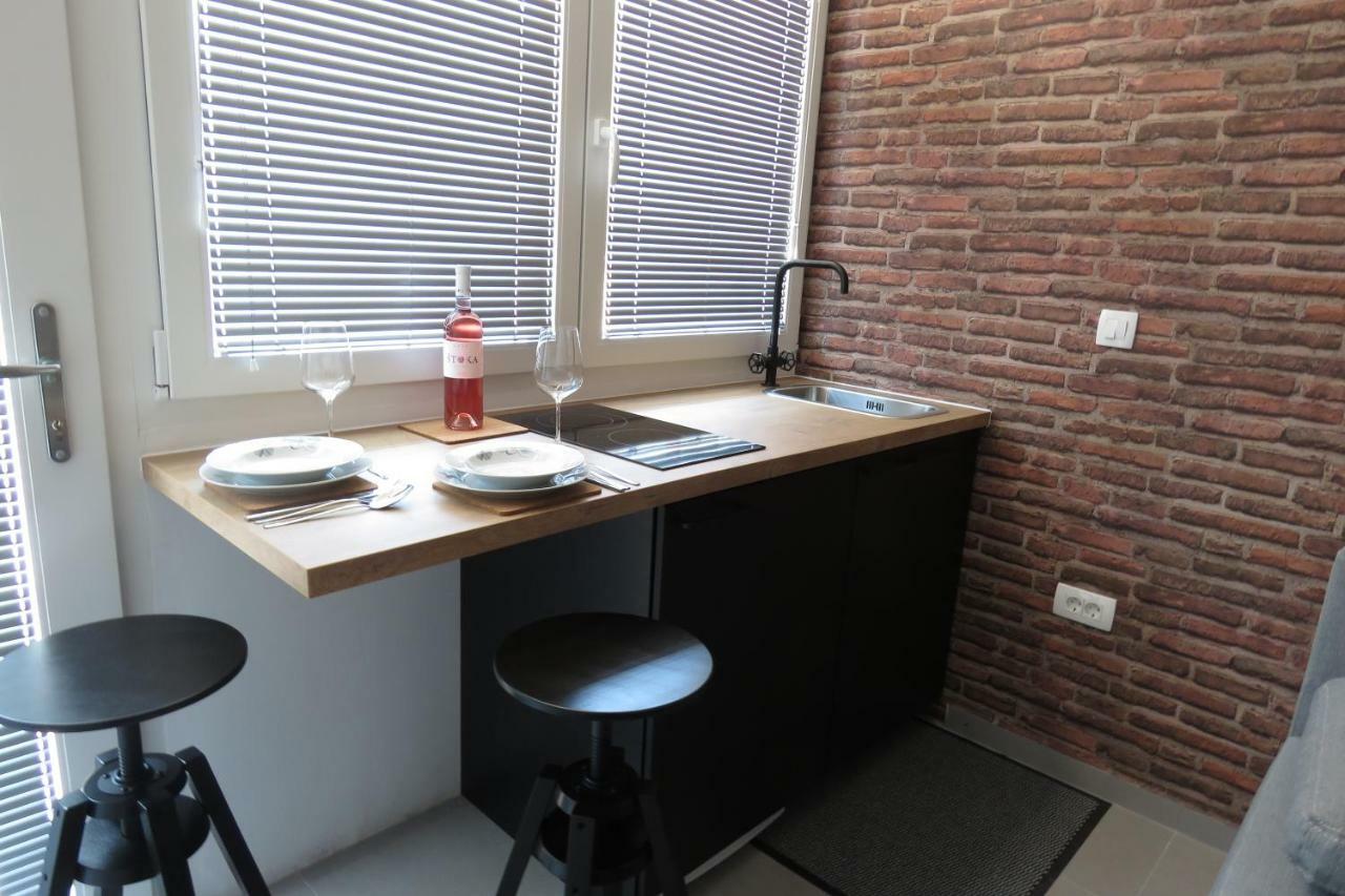 Aroma Apartments Ljubljana Bagian luar foto