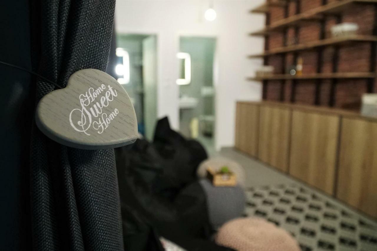 Aroma Apartments Ljubljana Bagian luar foto
