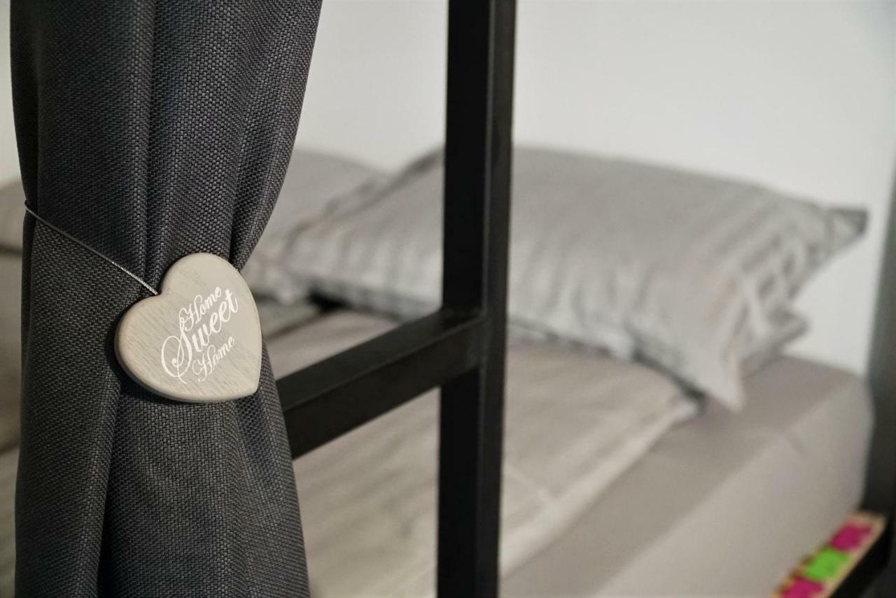 Aroma Apartments Ljubljana Bagian luar foto