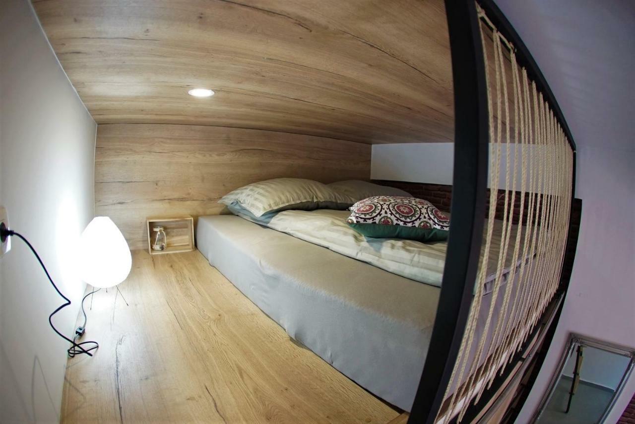 Aroma Apartments Ljubljana Bagian luar foto